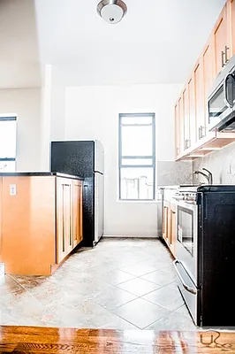 Rented by Urban Realty NYC | media 15