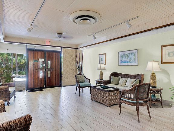 3rd image of 2000 Coco Plum Dr APT 503