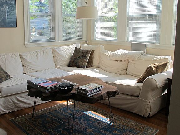 3rd image of 12 Wright St Unit 1