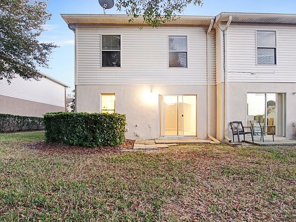 5th image of 9862 Ashburn Lake Dr