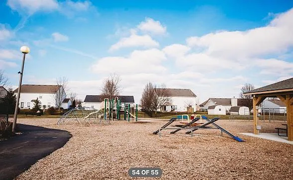 5221 Bombay Dr — Photo 27