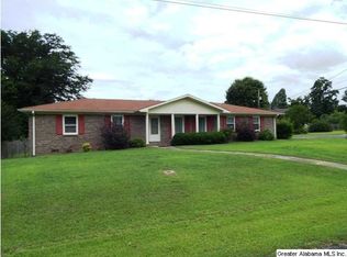 216 Crista Cir, Gardendale, AL 35071