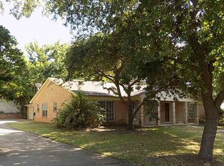 606 Cynthia St, Longview, TX 75605