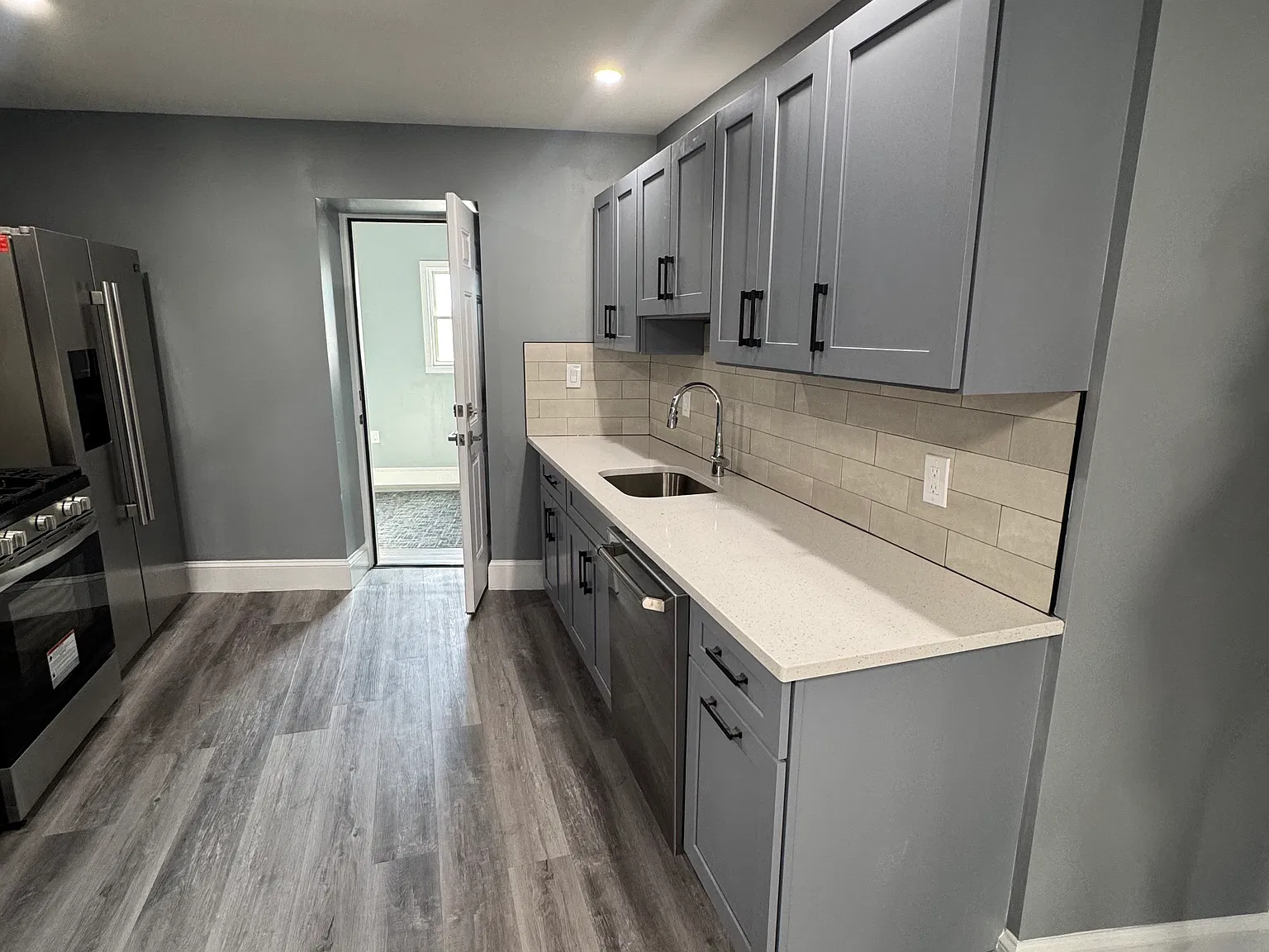 3 bed, $2,500 — Photo 4