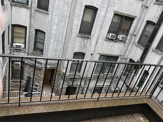 Rented by Point NYC | media 30