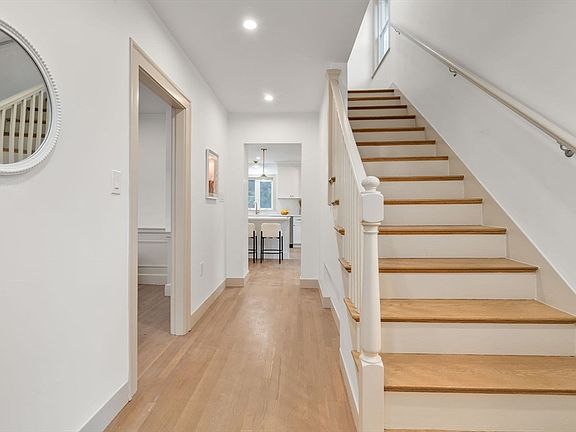 2nd image of 36 Kenilworth Rd