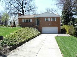 147 Sycamore Dr, Penn Hills, PA 15235