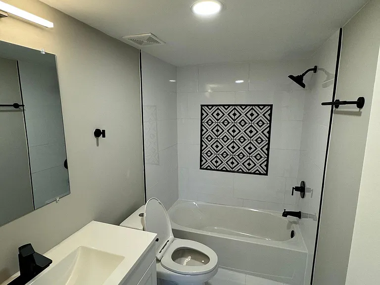10204 Prince Pl #207 — Photo 4