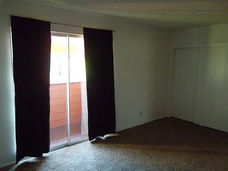 421 Alameda Padre Serra #B — Photo 12