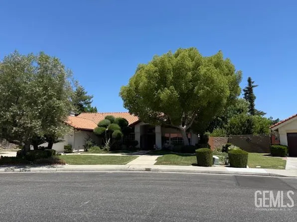 2012 Calle Las Brisas, Bakersfield, CA 93309