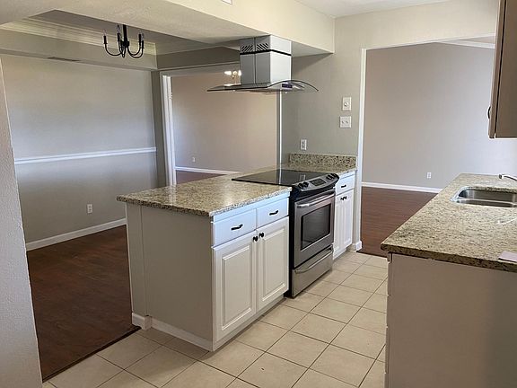 5th image of 3318 High Plateau Dr