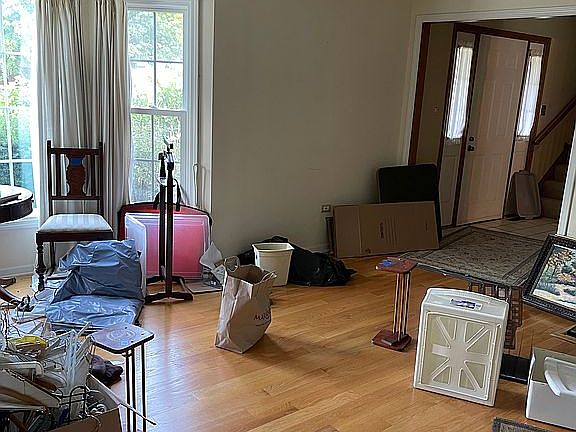 5th image of 939 Piedmont Cir