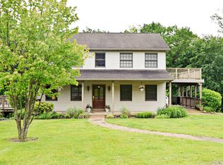 42 Harold Cir, Bernville, PA 19506