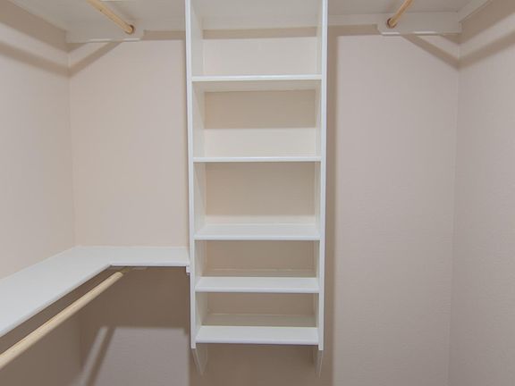 5th image of 651 E McGregor Dr #2A