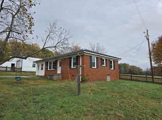 8836 Morgantown Rd, Russellville, KY 42276