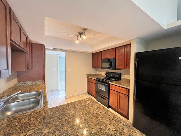 3rd image of 10649 N 37th Dr