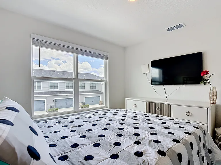 371 Crossings Ave — Photo 7