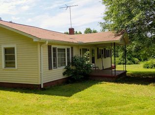 146 Dogwood Rd, Pickens, SC 29671