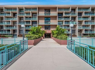 1 Key Capri APT 112E, Treasure Island, FL 33706
