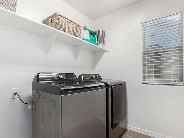 3828 S 58th Ln — Photo 15