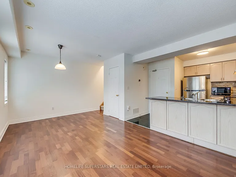 605 Shoreline Dr #11 — Photo 8