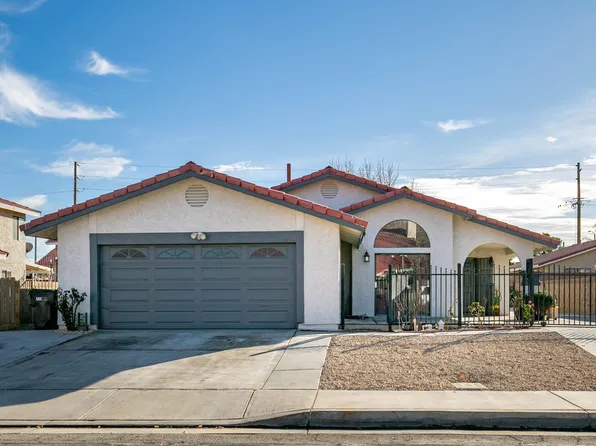 1854 Trudgeon Ave, Lancaster, CA 93535