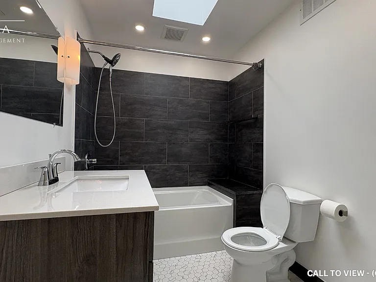 65 Knyvet Ave — Photo 6