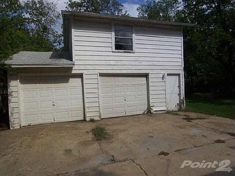 2nd image of 1411 Lackland St