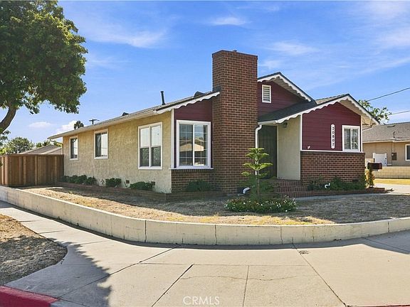 5th image of 20802 Margaret St