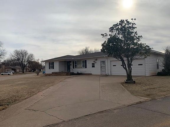 3rd image of 167 Blackburn Blvd