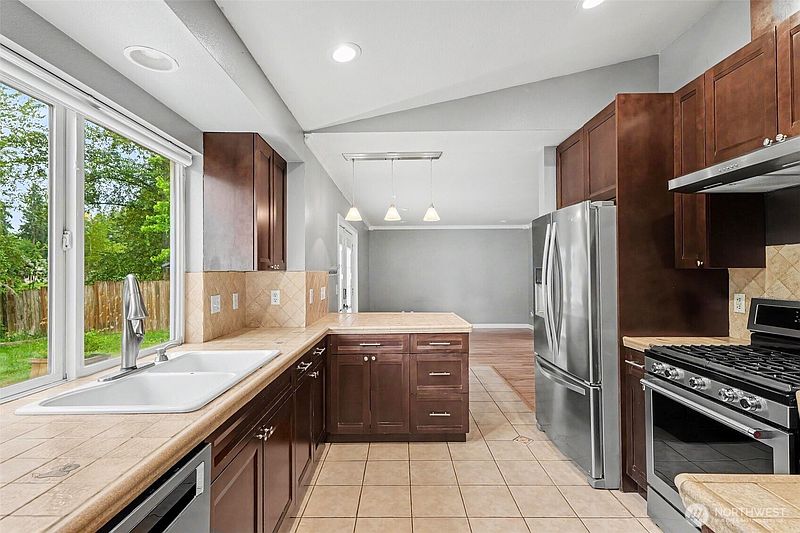 2nd image of 35620 92nd Avenue Court S
