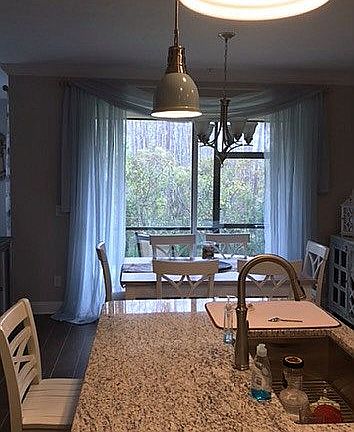 5th image of 128 Oyster Bay Way