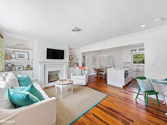 4th image of 1515 Olmeda Way