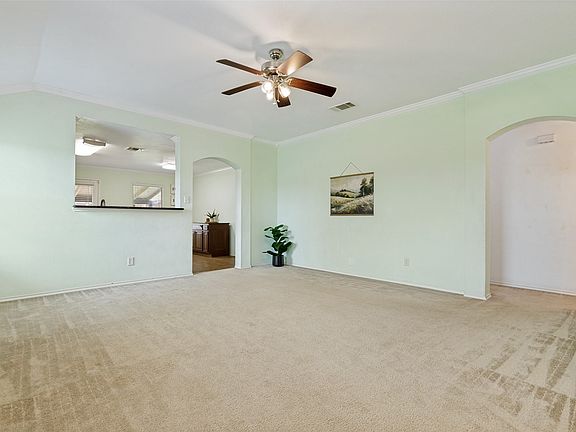5th image of 3125 Elam Dr