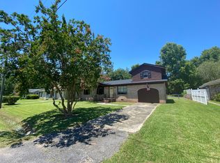 111 Wisteria Rd, Goose Creek, SC 29445