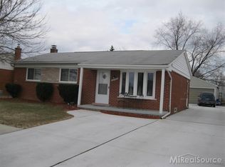 30460 Normal St, Roseville, MI 48066