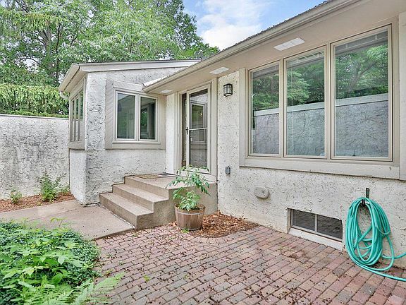 3rd image of 4346 Highland Dr