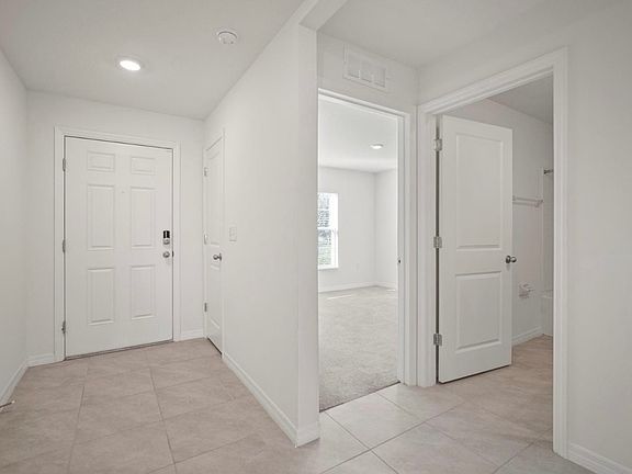 2nd image of 810 Tidal Rock Ave
