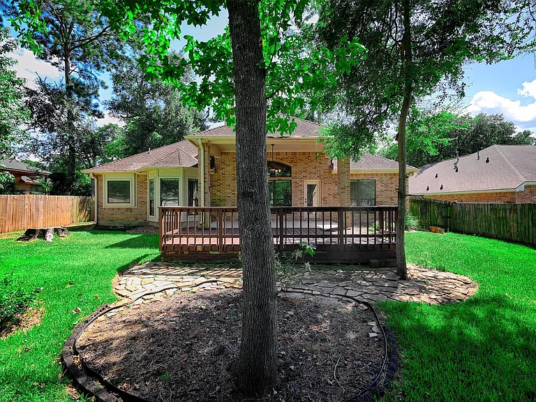 12460 Lyra Dr — Photo 30