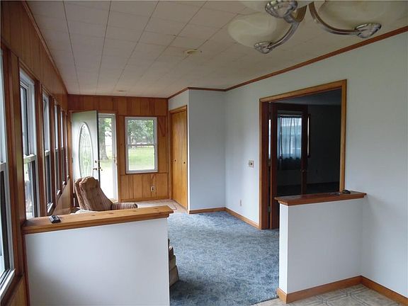 2nd image of 9202 N Sunnyside Dr