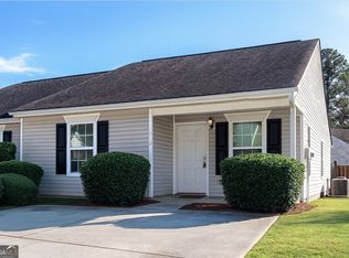 1712 Summerwoods Ln, Griffin, GA 30224