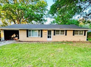 1908 Browning Ave, Manhattan, KS 66502