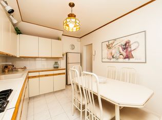 220 Bay 13 St, Brooklyn, NY 11214