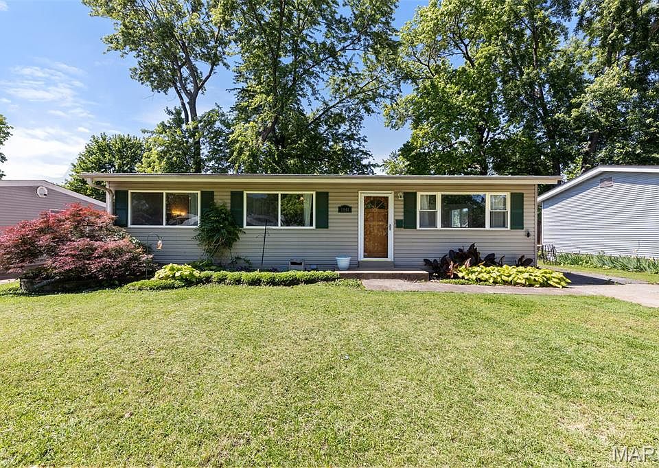1st image of 1040 Kostka Ln