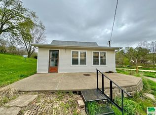3100 52nd St, Sioux City, IA 51108
