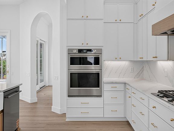 4th image of 4328 Sunset Beach Cir
