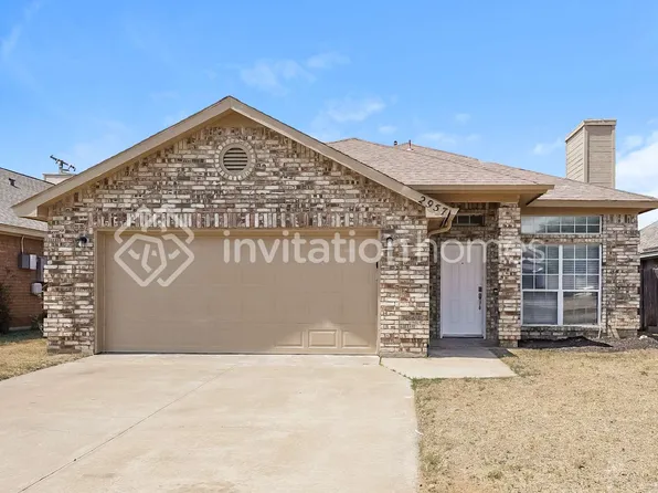 2957 Salado Trl, Fort Worth, TX 76118