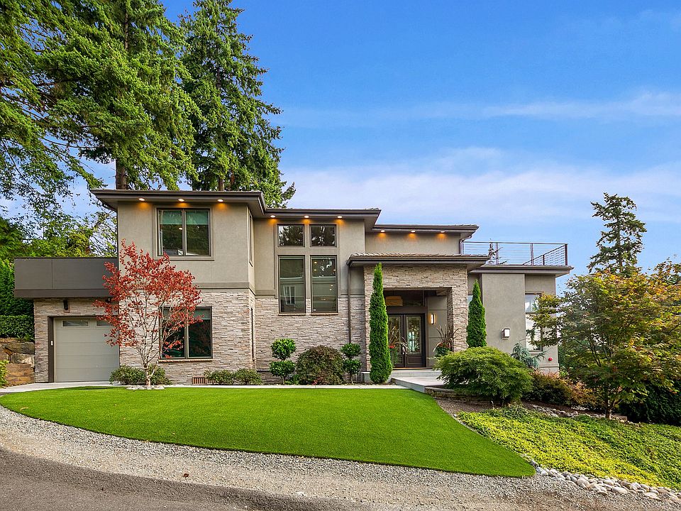 Welcome home to Mercer Island!