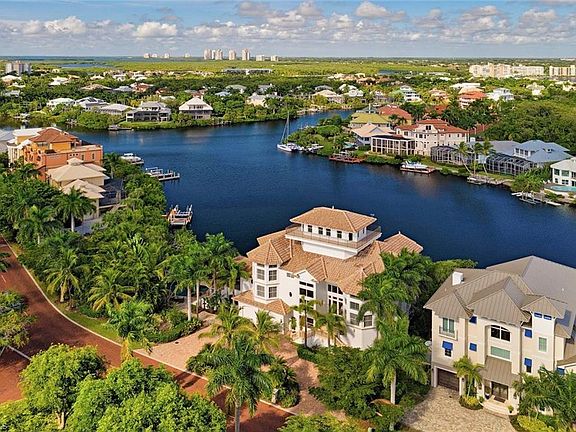 2nd image of 230 Barefoot Beach Blvd