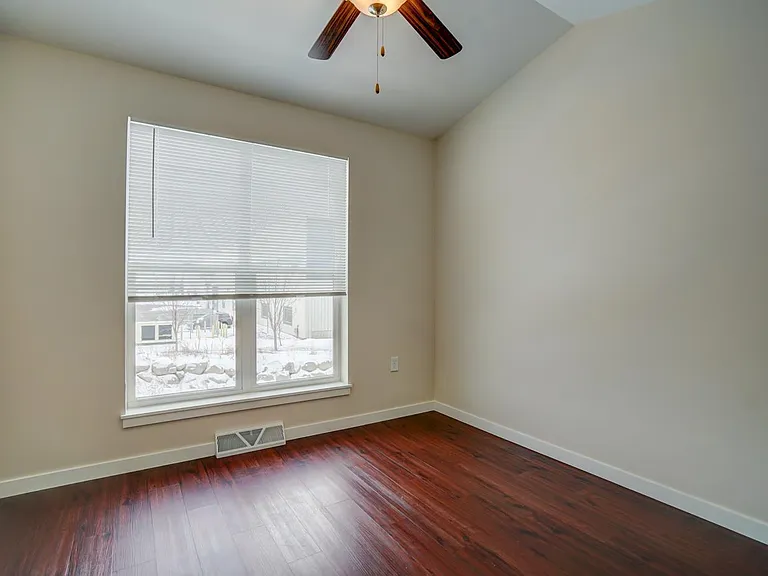 4362 Eagle Ridge Ln — Photo 25